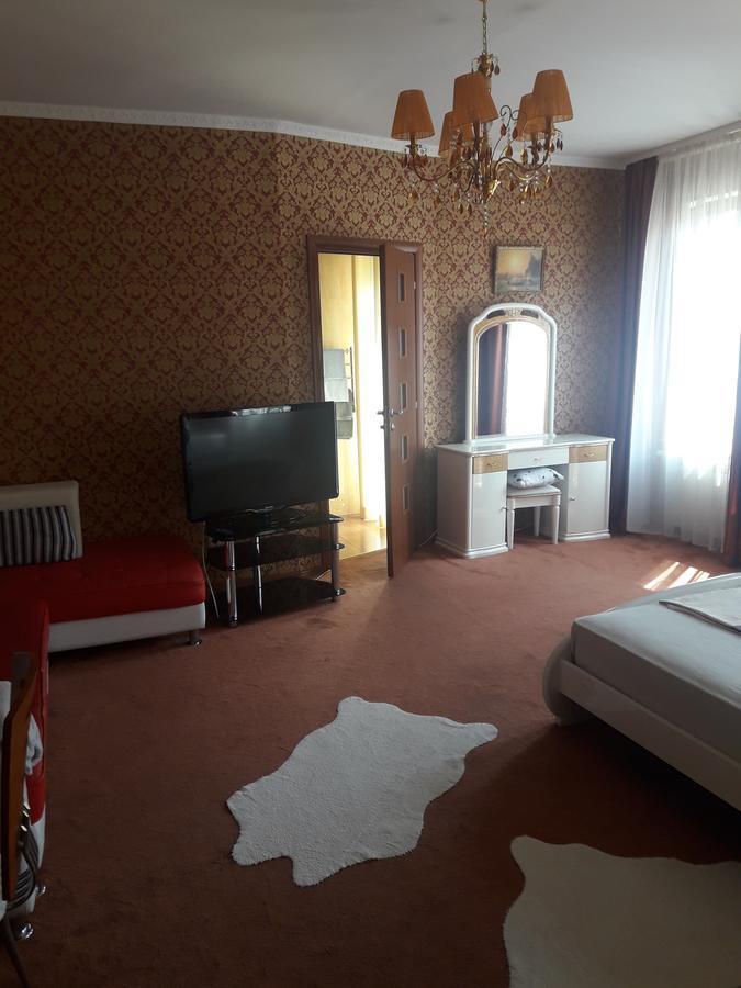 Kak Doma Aparthotel Odessa Exterior foto
